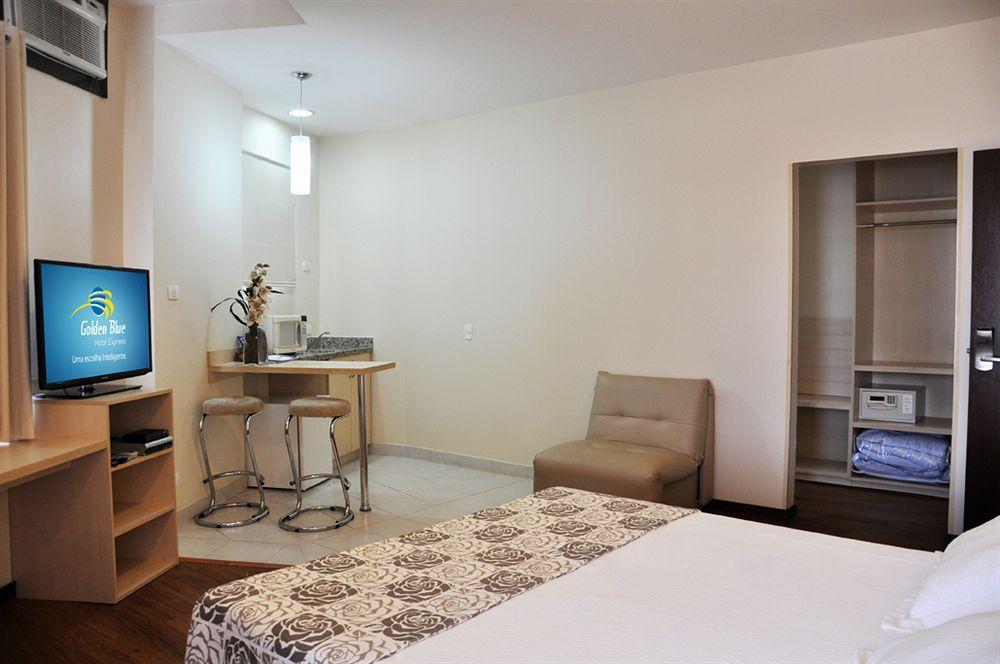 לונדרינה Golden Blue Hotel מראה חיצוני תמונה