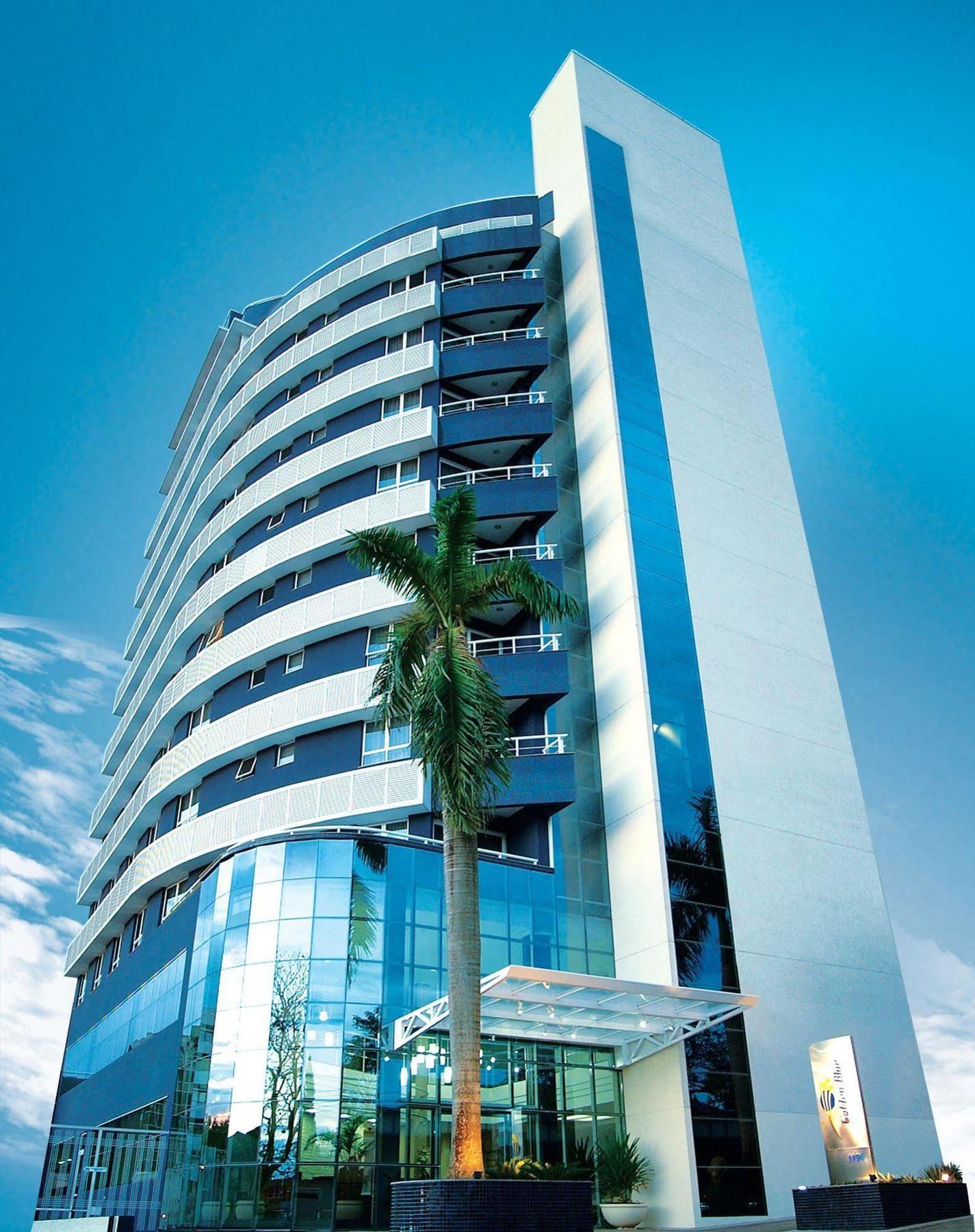 לונדרינה Golden Blue Hotel מראה חיצוני תמונה